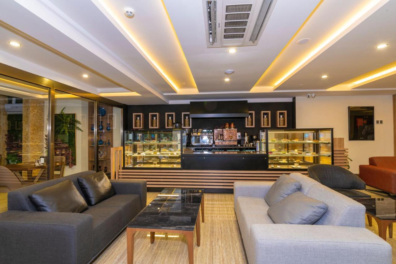38 Hotel Istanboel